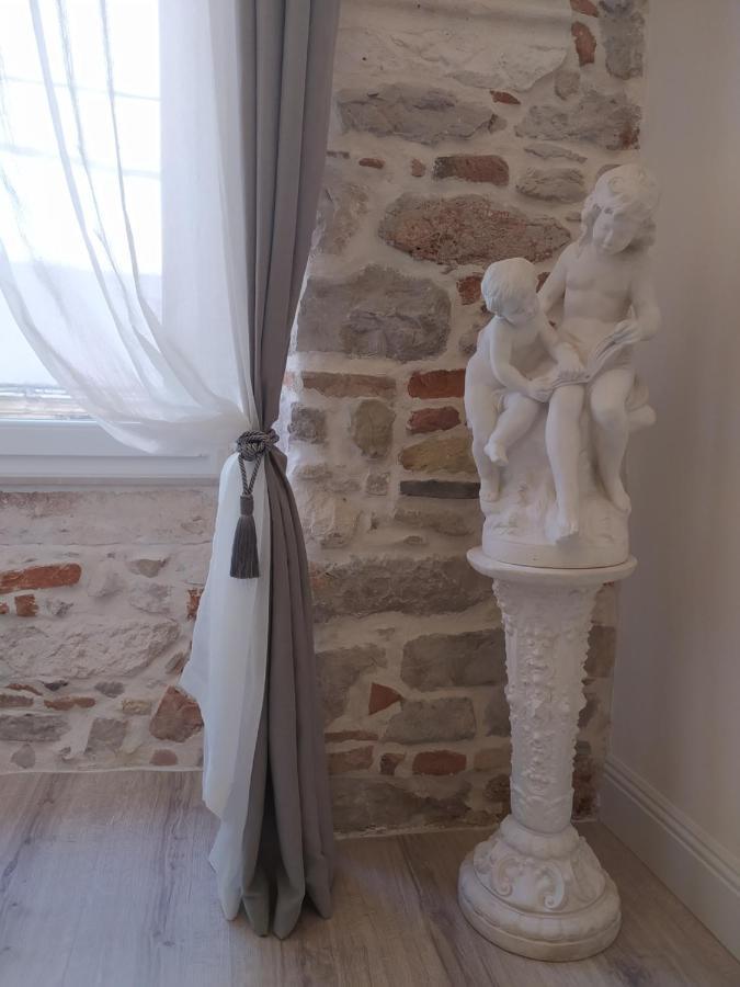 Apartment Antique Zadar - City Center Eksteriør billede