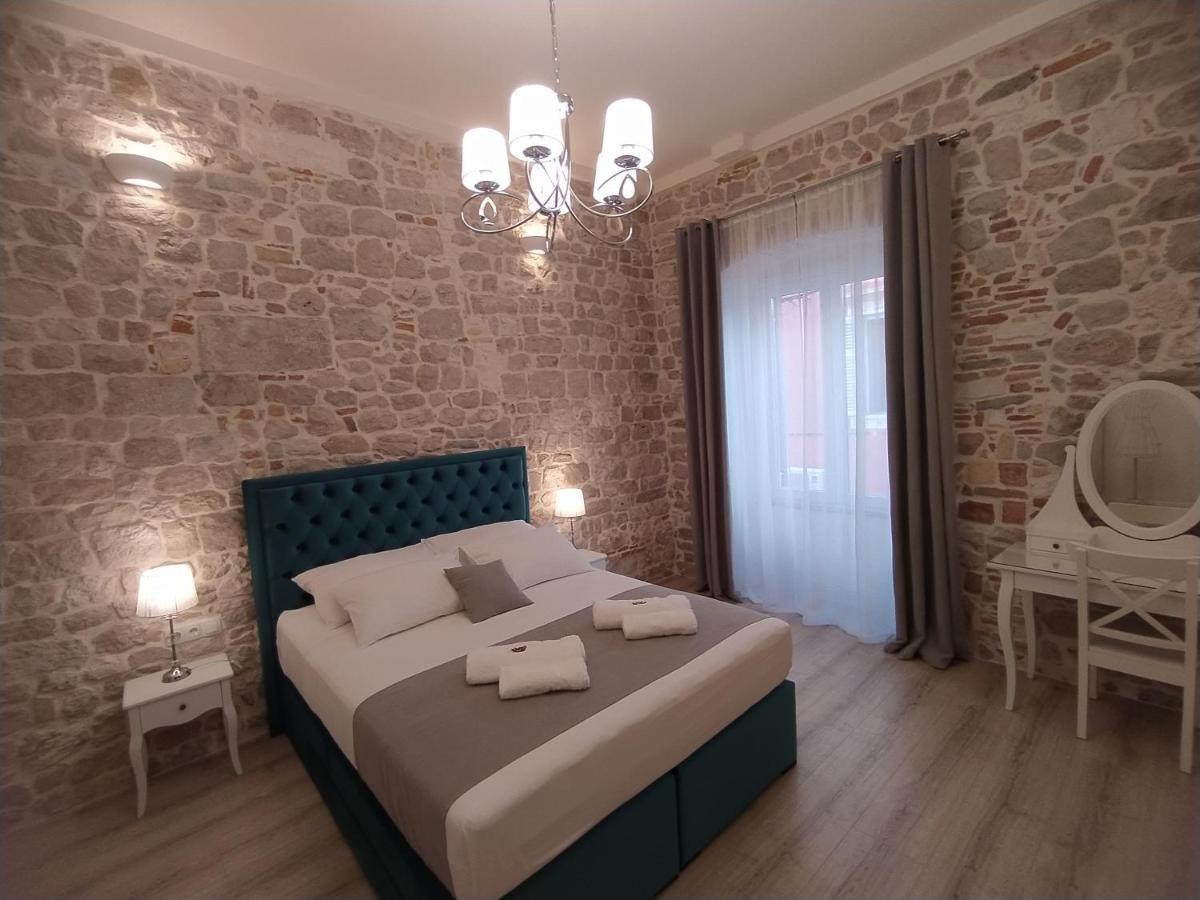 Apartment Antique Zadar - City Center Eksteriør billede